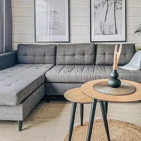 Lovely In With Wifi 別荘 ミエルノ