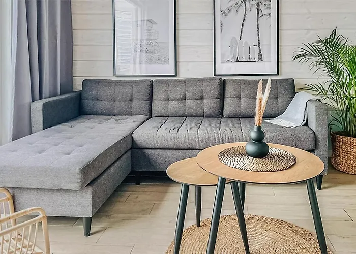 Lovely In With Wifi Vakantiehuis Mielno (Koszalin)